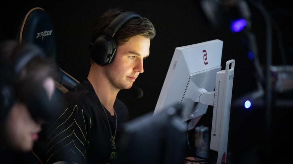 Best Cs2 Crosshair Codes List Used By Pros 2024 Device